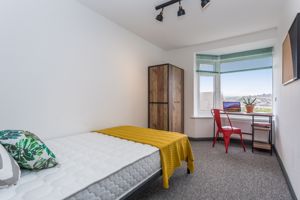 Bedroom- click for photo gallery